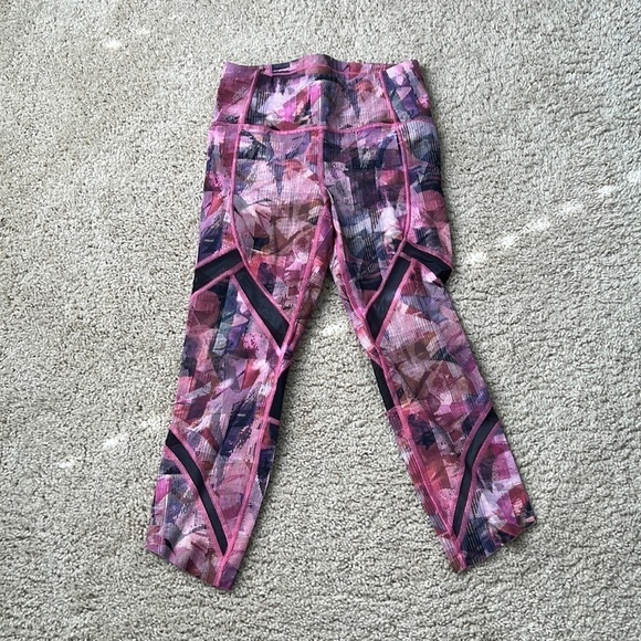 lululemon athletica Pants - Lululemon pink pattern leggings with mesh size 4